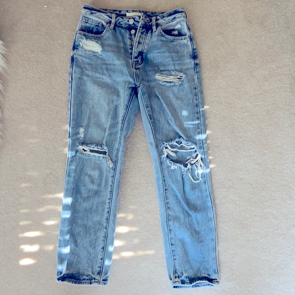 mom jeans